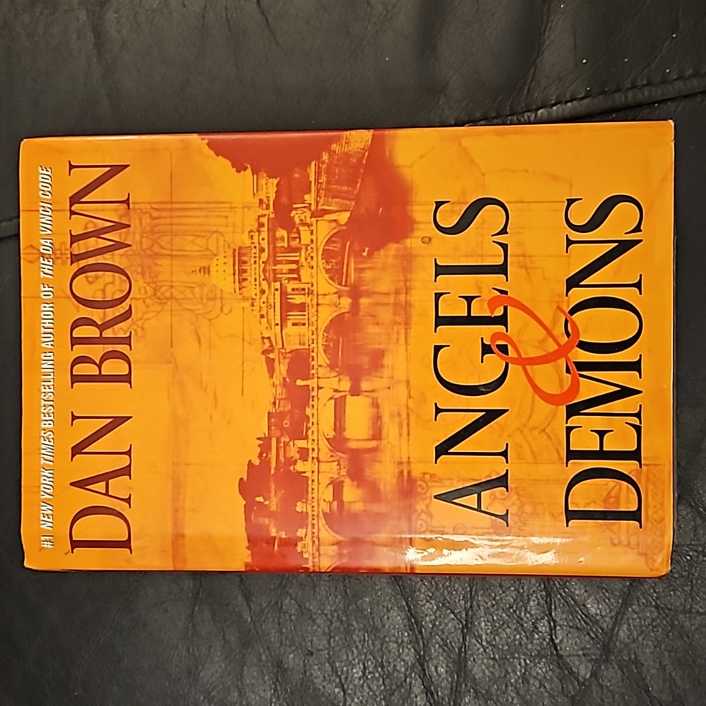 Hardcover Angels & Demons by Dan Brown